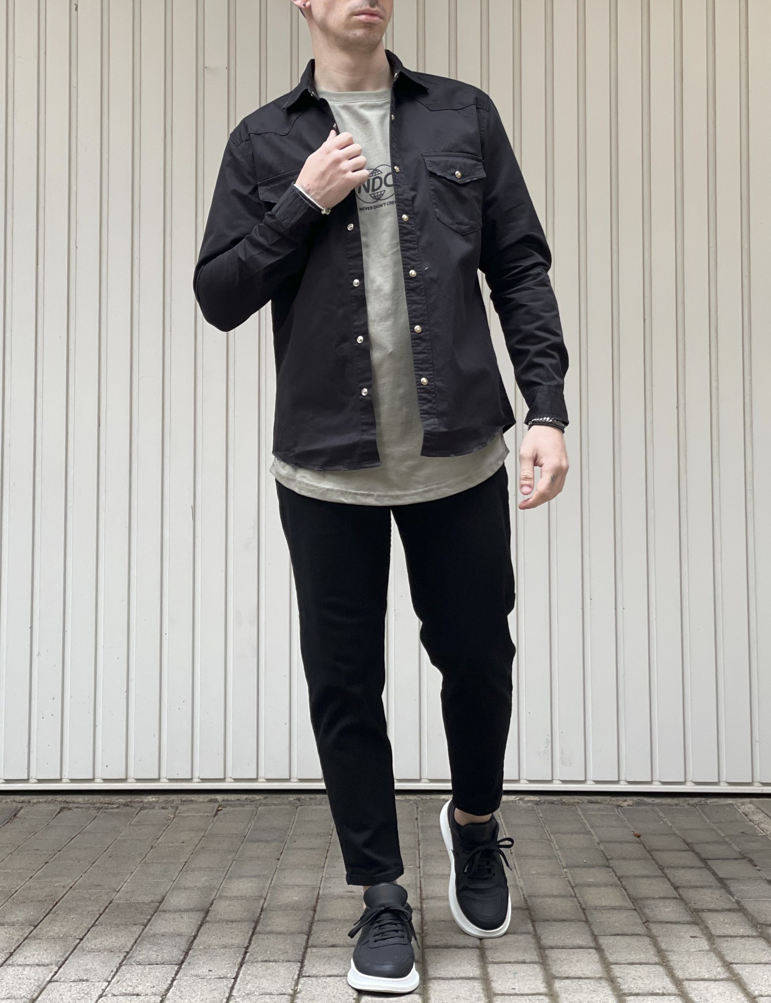 Bread and Buttons ανδρικό μαύρο μακρυμάνικο πουκάμισο BC0151 φωτογραφία